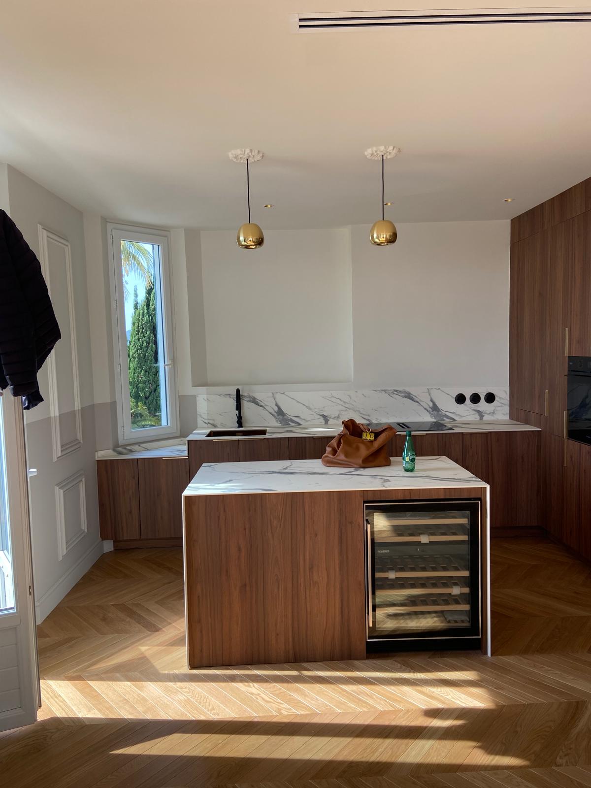 Cuisine rénovée, réalisation Mazari Construction